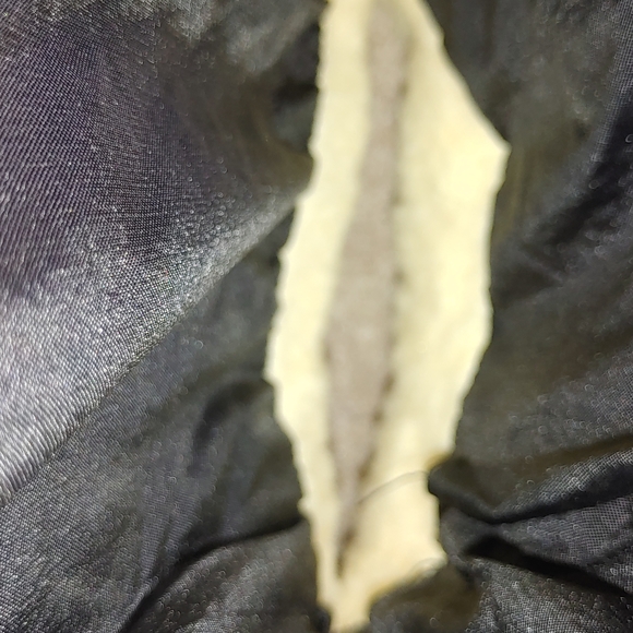 Ladies rain/snow boots, black & grey, fleece lined foot, sz 8, Velcro close - Picture 7 of 10